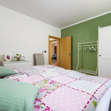 Villa Elisa กาชเตลีร์ ภายนอก รูปภาพ